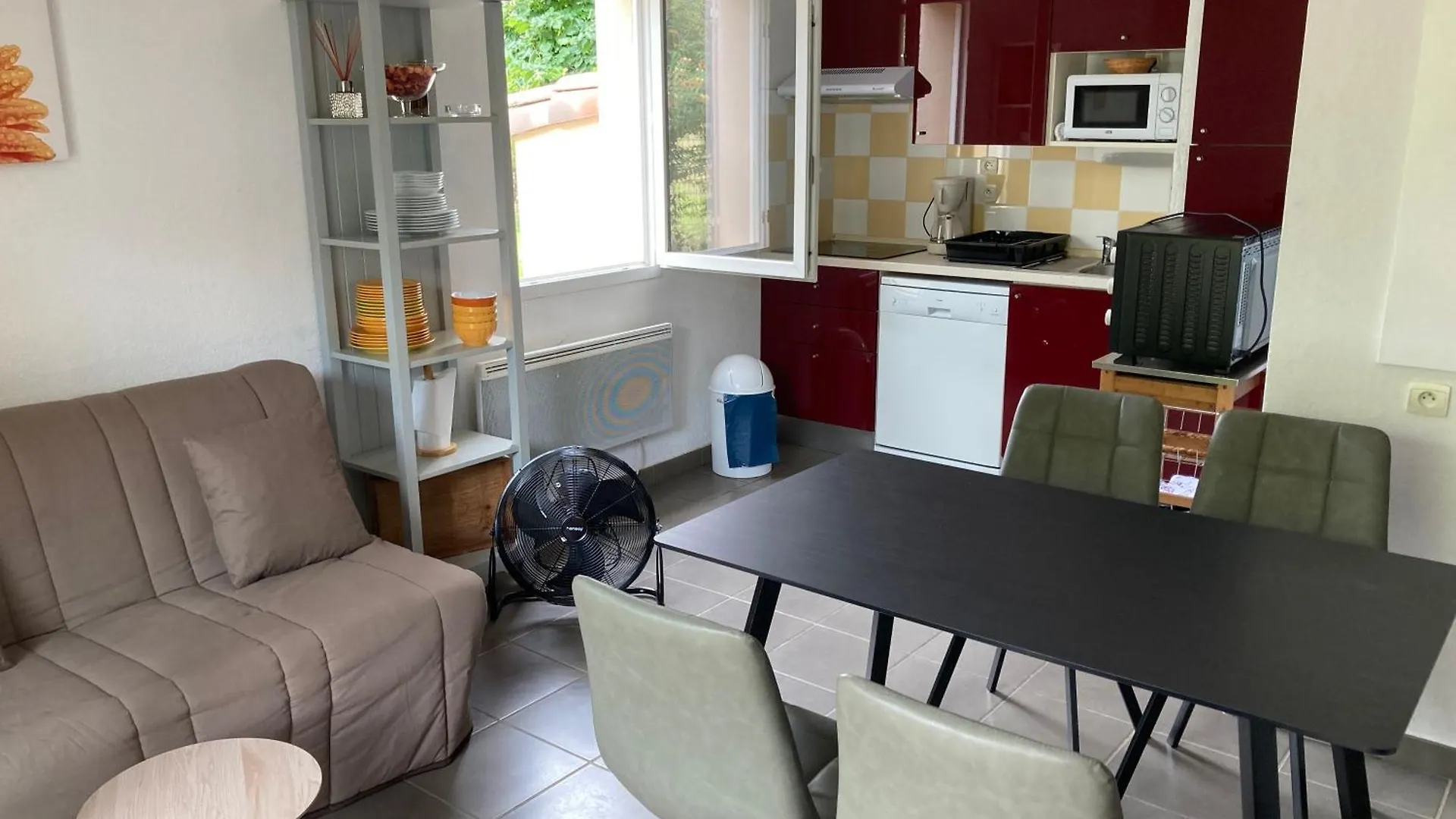 Holiday home Les Demeures Du Ventoux Villa Aubignan